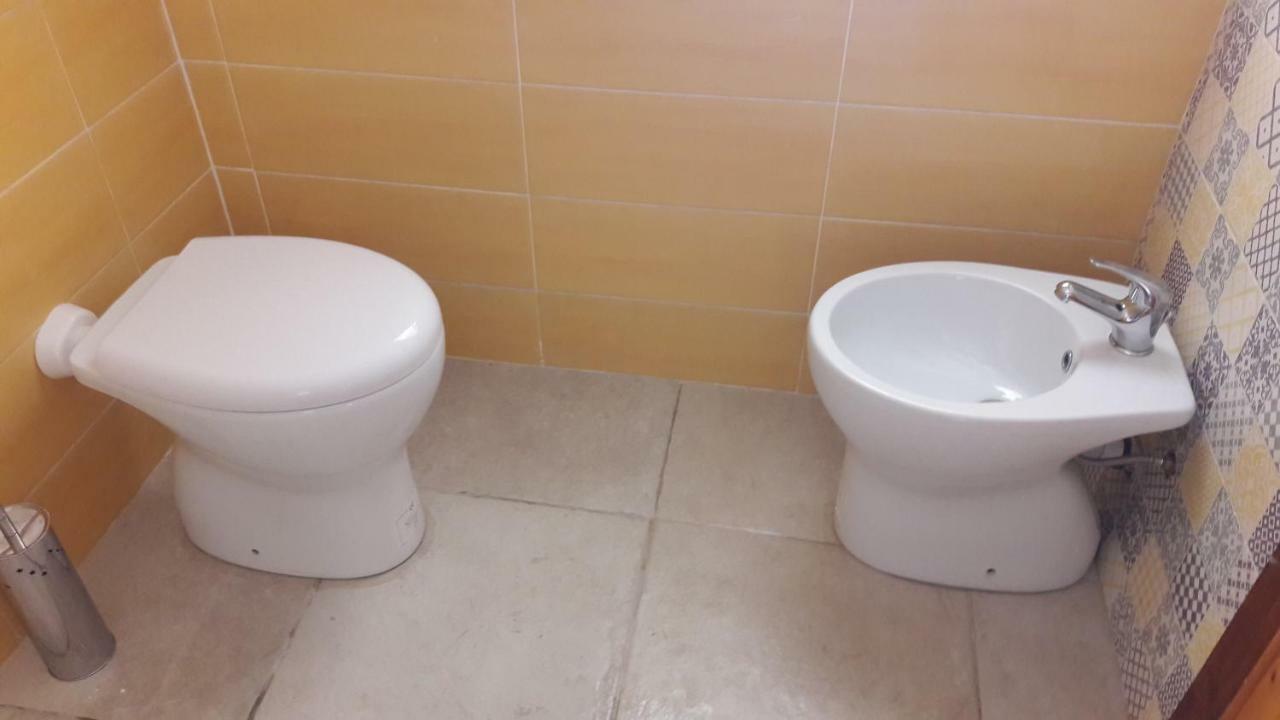 Casa Daniela 2 Apartment Весте Екстериор снимка